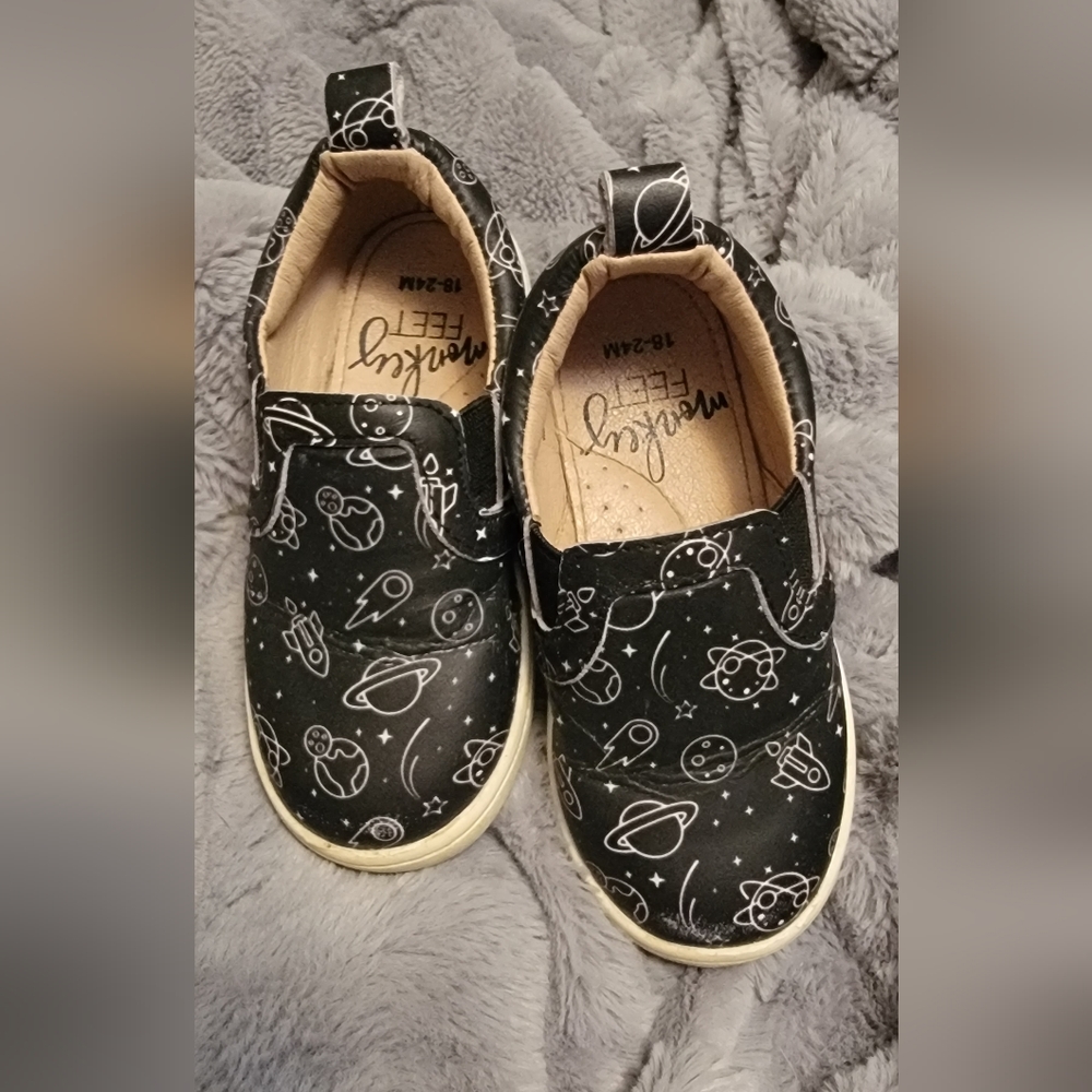 18-24 month glow in the dark galaxy shoes